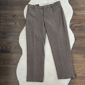 New- Banana Republic brown/beige Houndstooth Pants , size 6